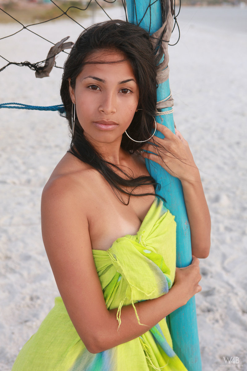 Ruth Medina: Beach player